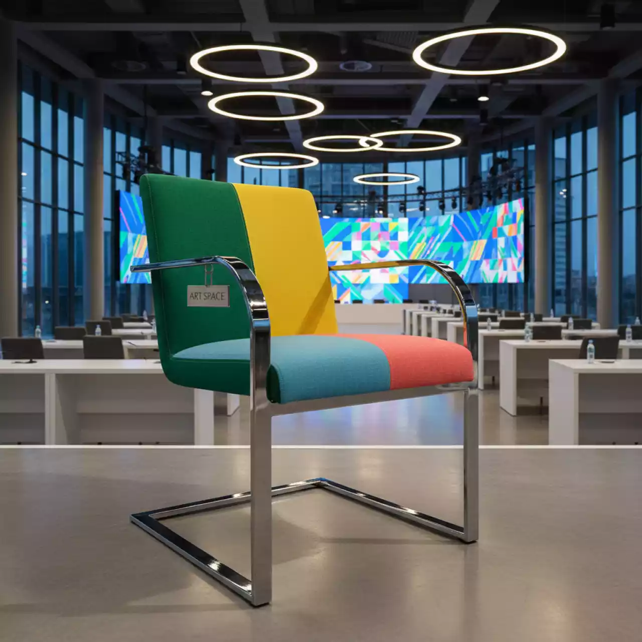 Аренда Кресло интерьерное Глория каркас из алюминия в ОКЦ «Галактика» — ART SPACE