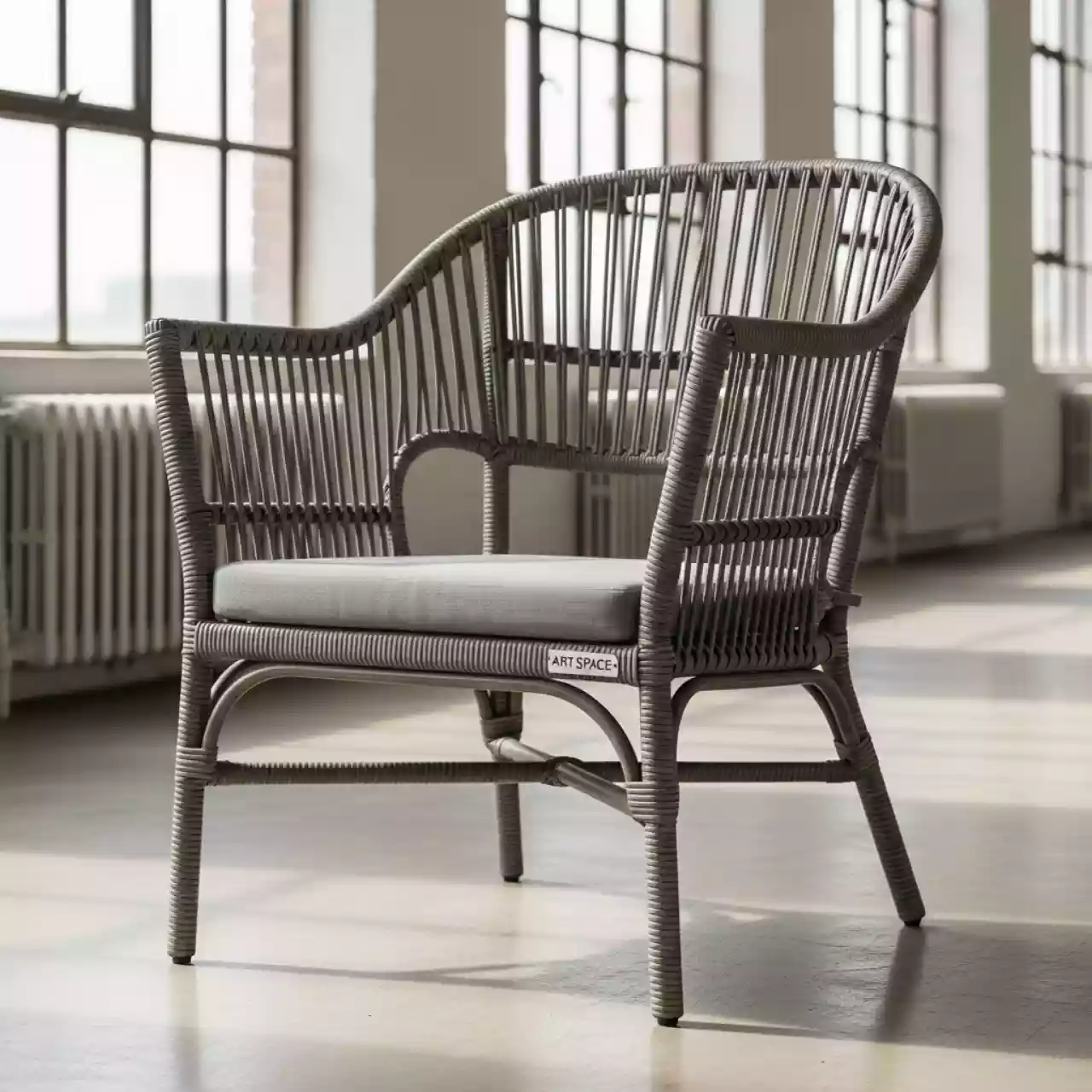 Аренда Кресло из искусственного ротанга YH C1230W grey в лофте «Студия 21» — ART SPACE