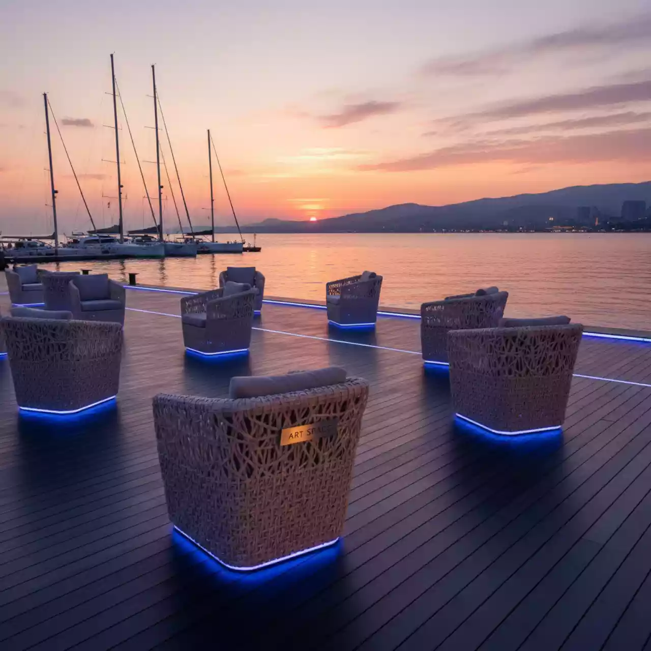 Аренда Кресло из искусственного ротанга YH SYH272W CH beige на парусной регате (Сочи) — ART SPACE