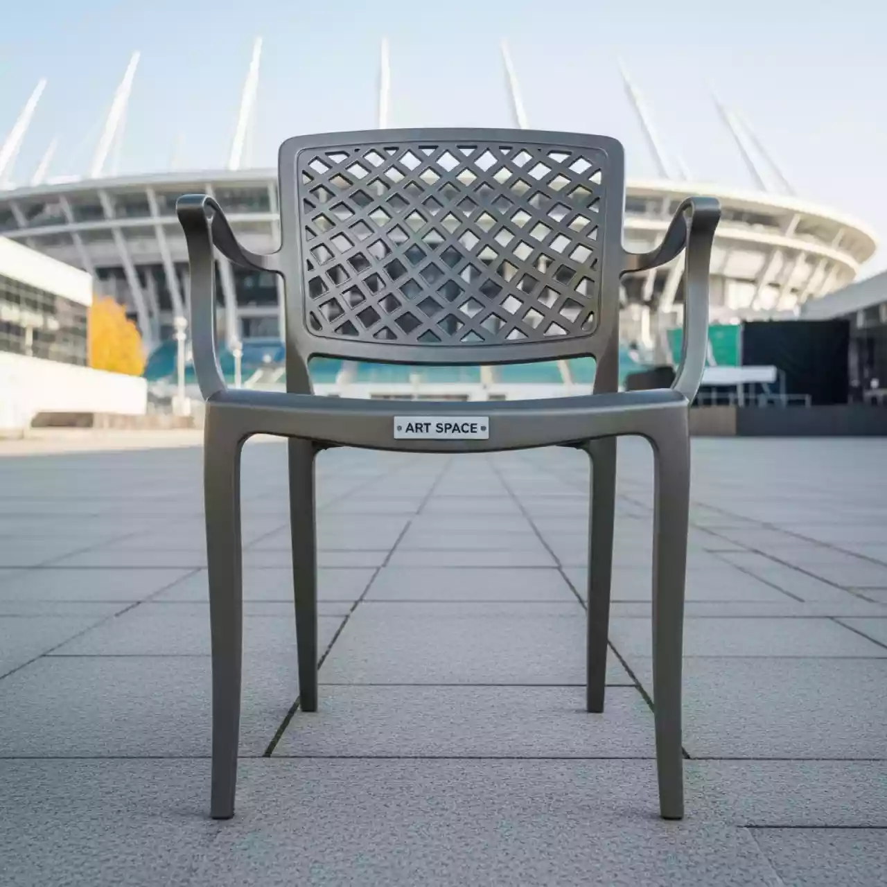 Аренда Кресло из литого алюминия разборное Paris на арене «Фишт» — ART SPACE