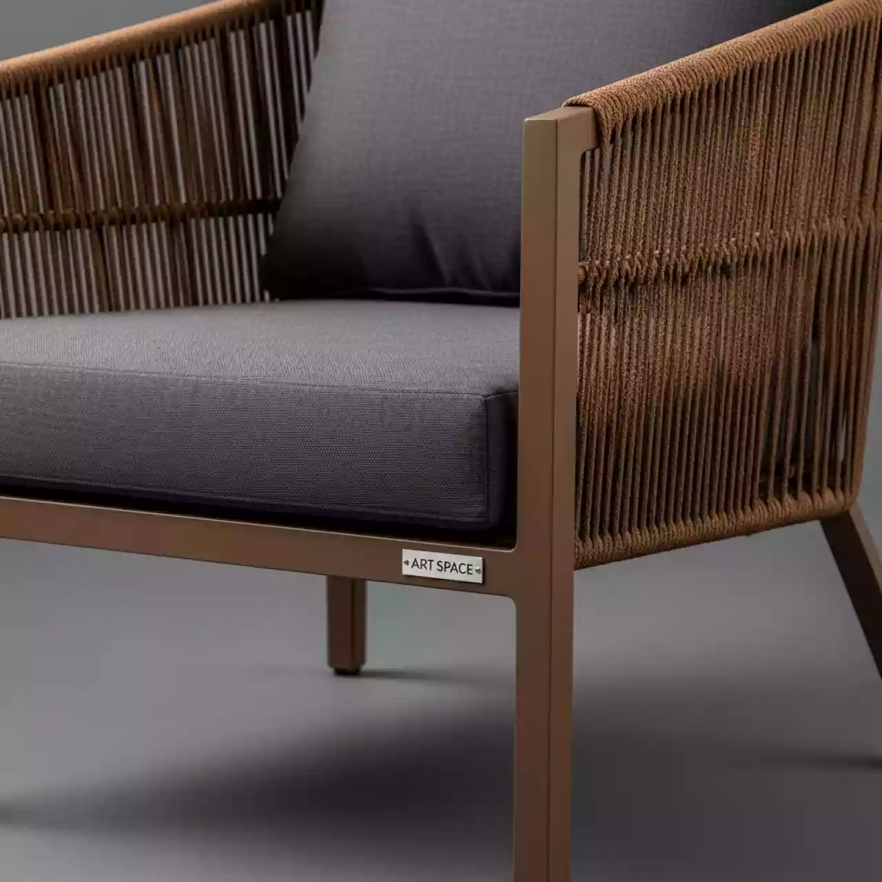 Аренда Кресло Канны плетеное из роупа коричневый алюминиевый каркас RAL8016 ткань темно серая 027 на Сочи Автодроме — ART SPACE
