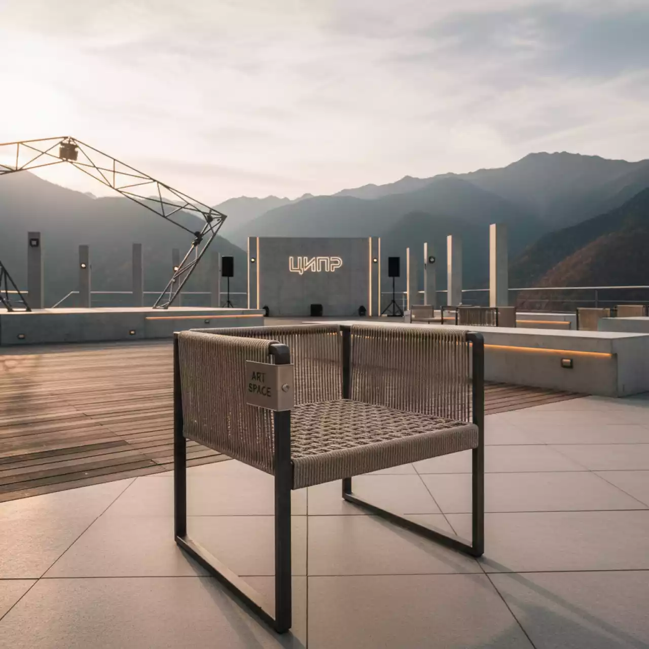 Аренда Кресло Канны плетеное роуп бежевое в Skypark Sochi — ART SPACE