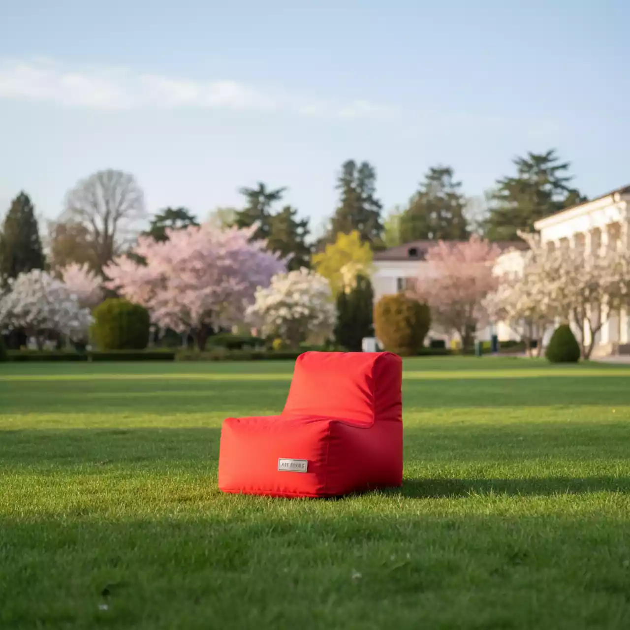 Аренда Кресло мешок Mini Bean bag красный в санатории «Октябрьский» — ART SPACE