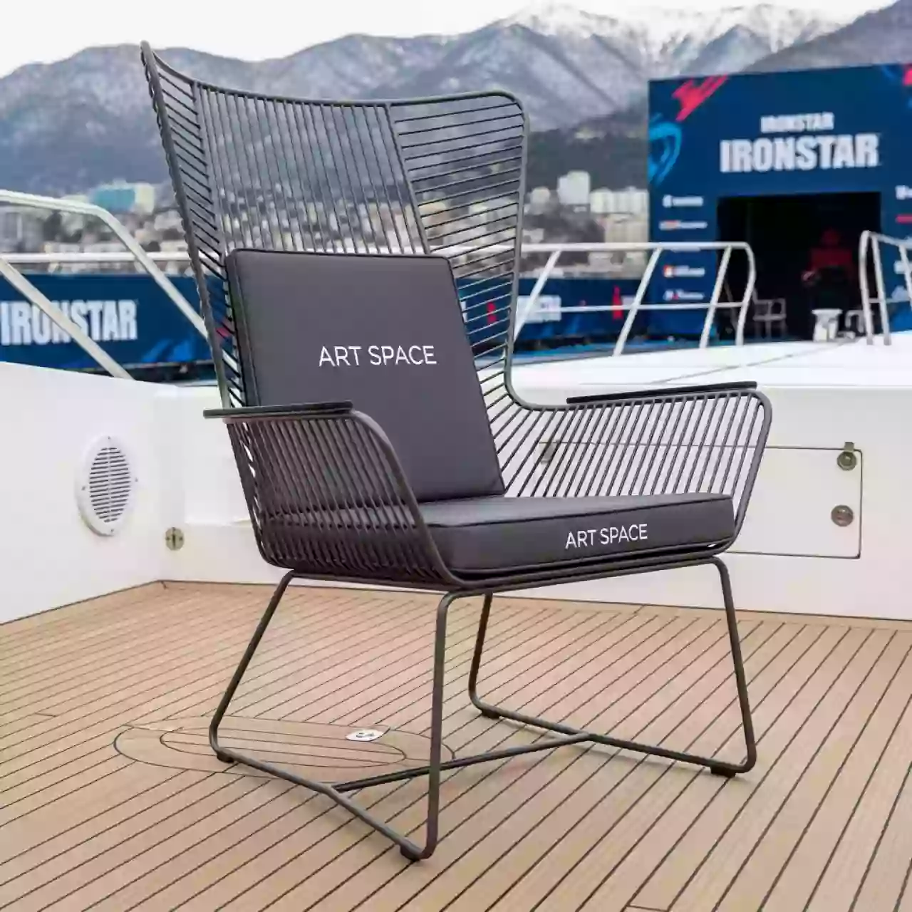 Аренда Кресло металлическое с высокой спинкой Nolita на VIP-яхте (Имеретинский порт) — ART SPACE