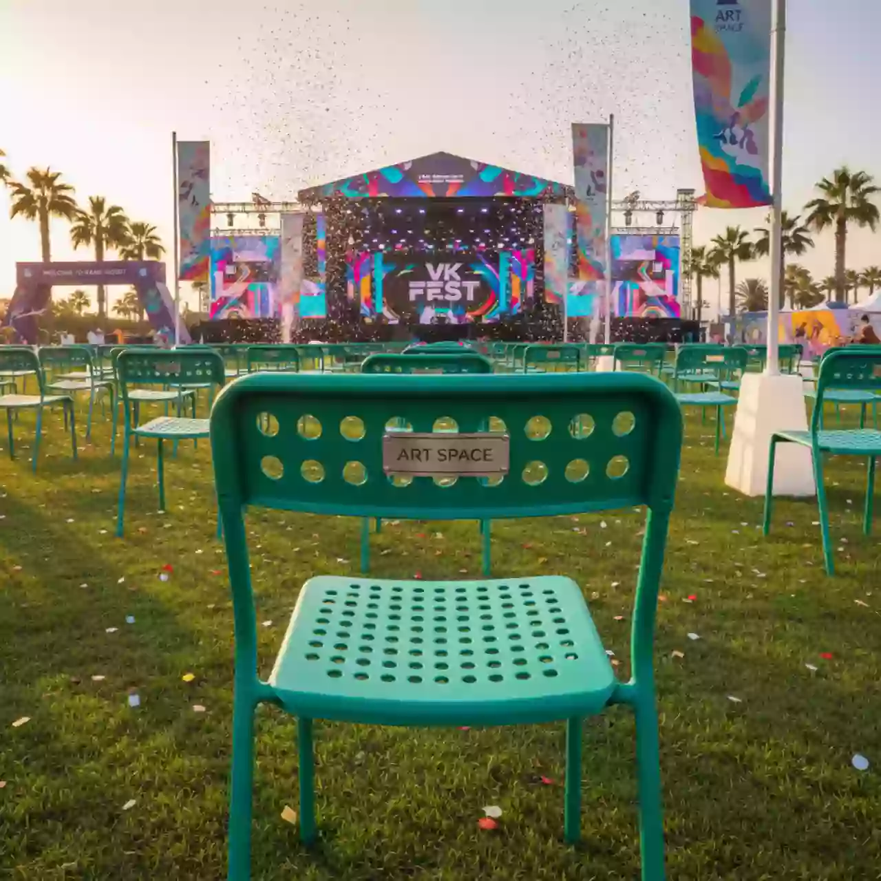 Аренда Кресло металлическое складное в Karat Resort — ART SPACE