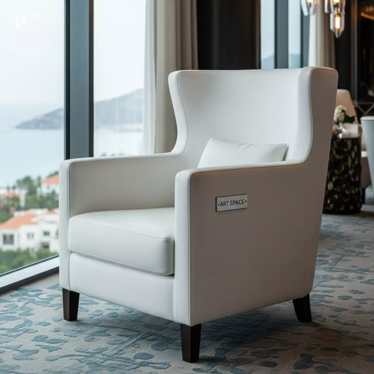 Аренда Кресло Milena белое из экокожи в Radisson Collection Paradise — ART SPACE