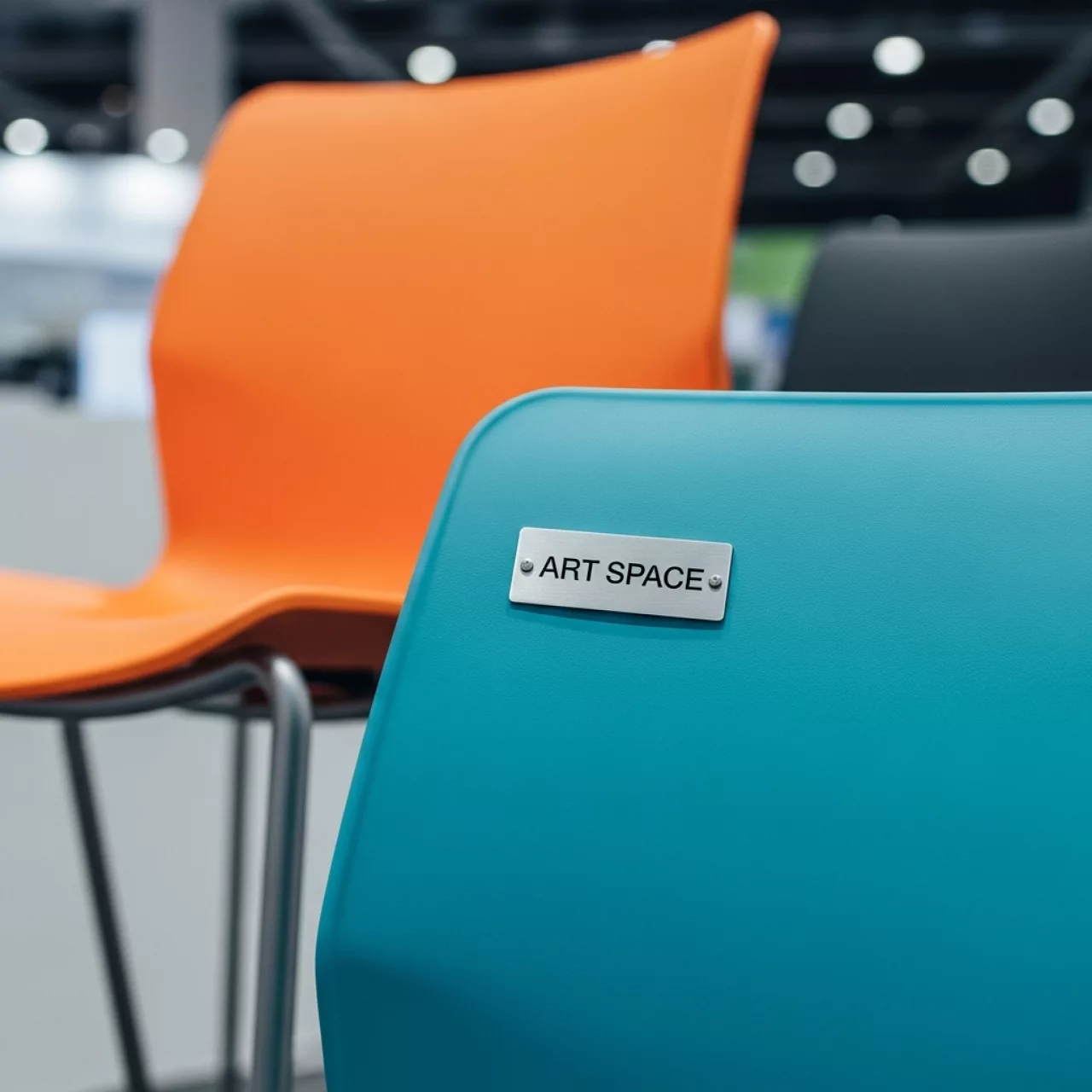 Аренда Кресло офисное пластиковое Mentha Go Green в отеле «Звездный» — ART SPACE