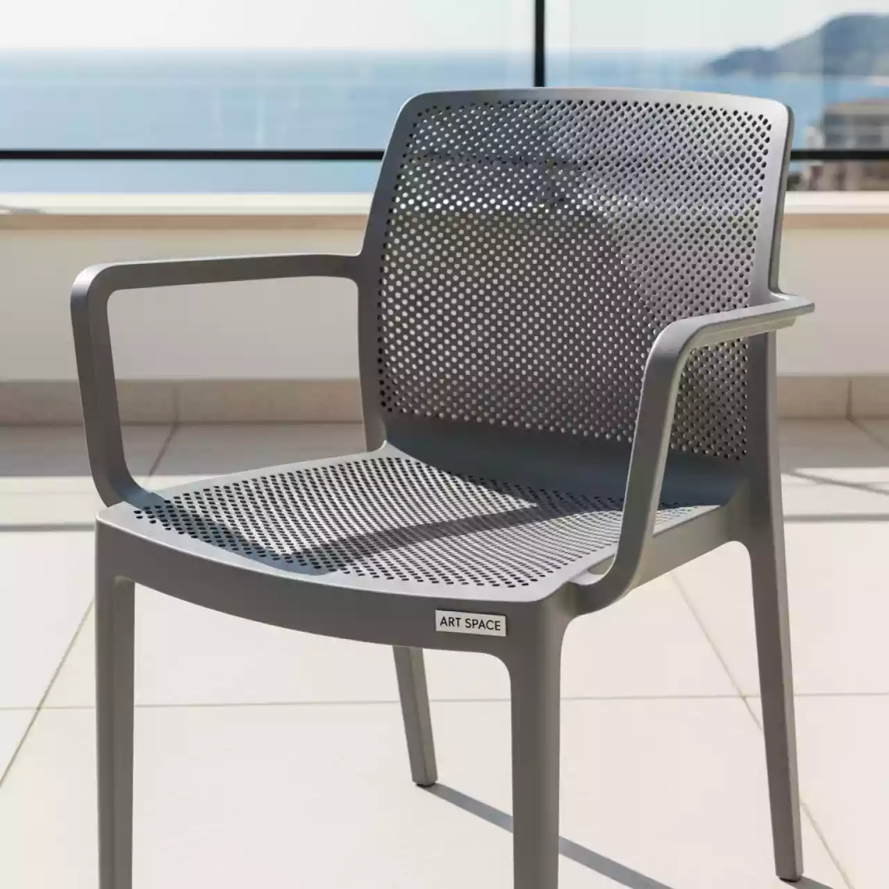 Аренда Кресло пластиковое Air XL серое в Маринс Парк Отеле — ART SPACE