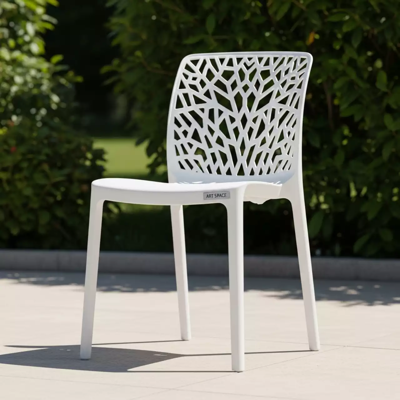 Аренда Кресло пластиковое Clipperton B белый в парке «Ривьера» — ART SPACE