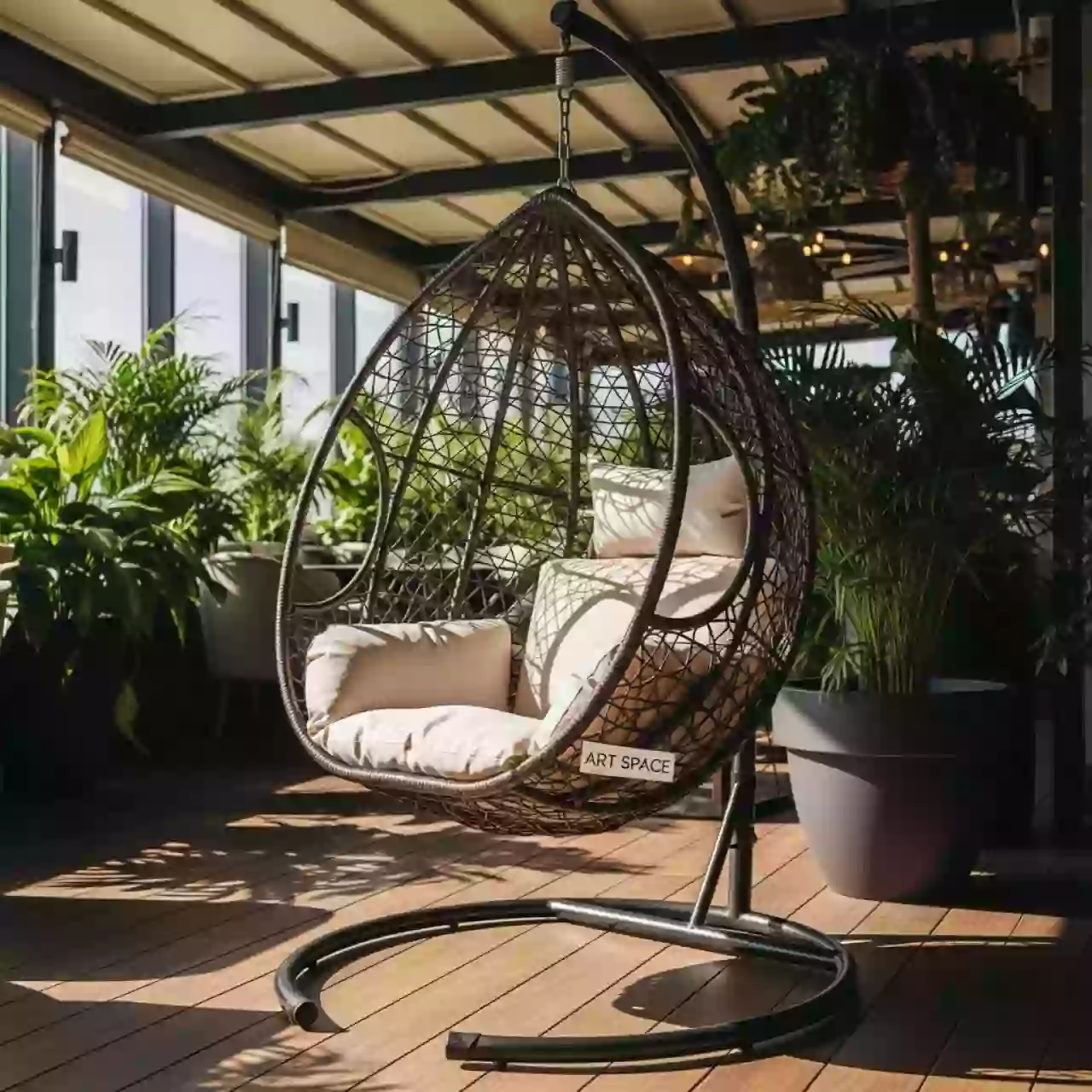 Аренда Кресло подвесное из искусственного ротанга МД 1007 коричневое в ресторане «Сыроварня» — ART SPACE