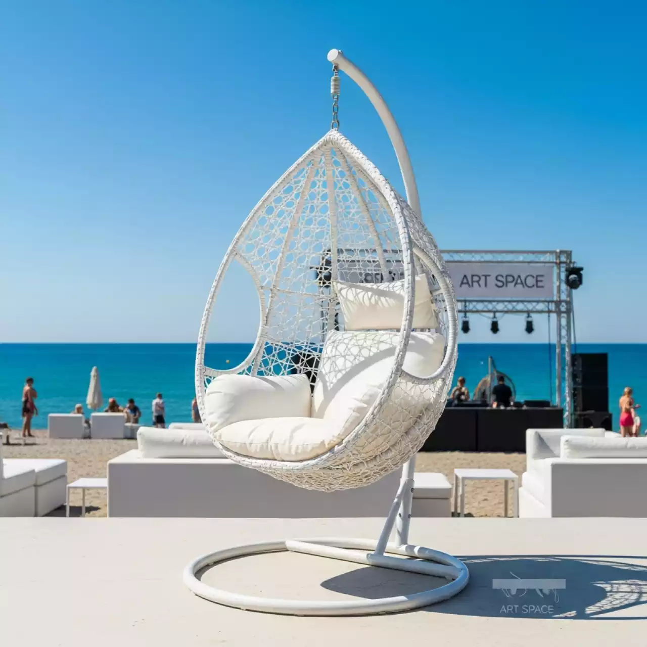 Аренда Кресло подвесное плетеное AFM 170A XL белое на пляже «Маяк» — ART SPACE