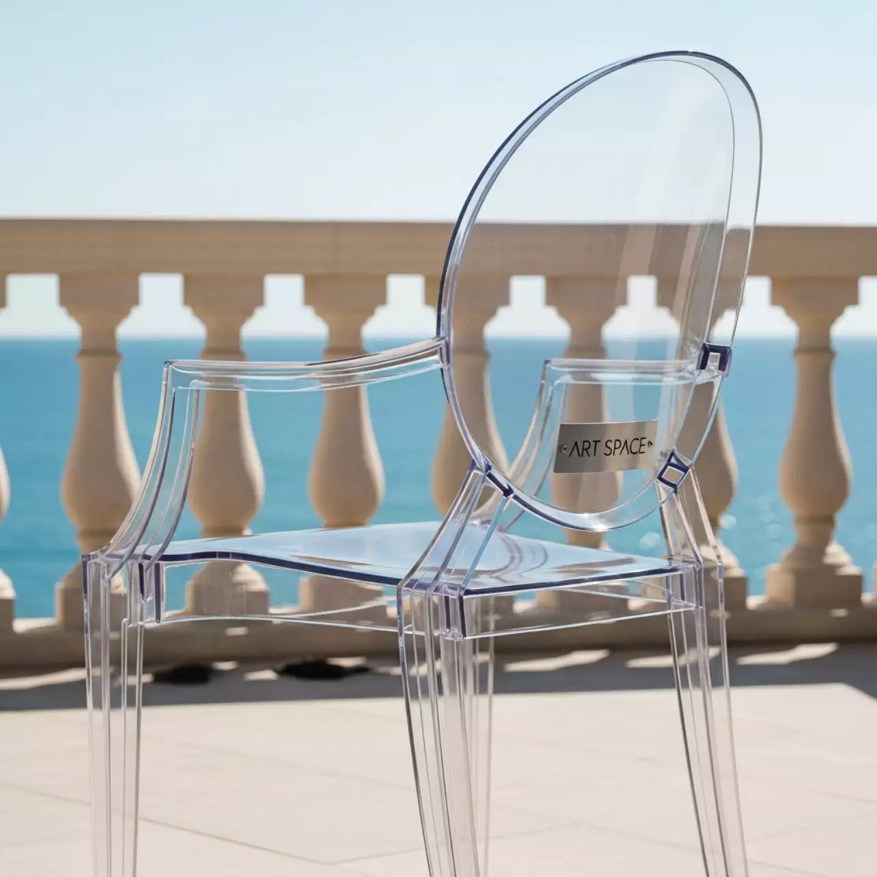 Аренда Кресло прозрачное Flora на Имеретинской набережной — ART SPACE