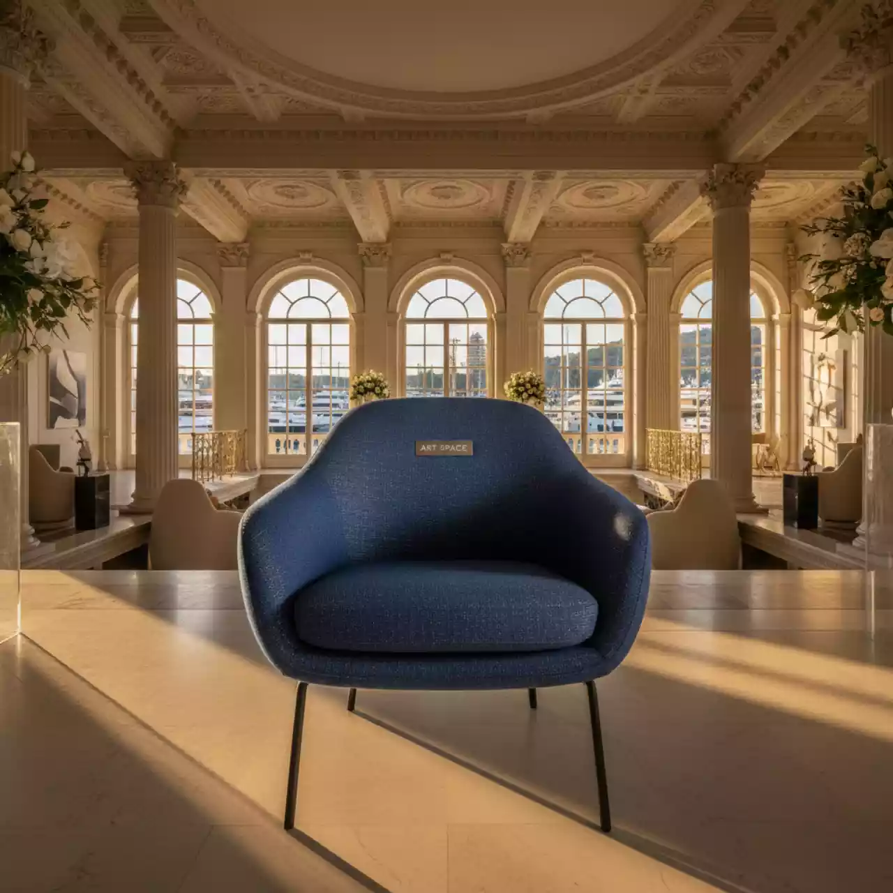 Аренда Кресло с обивкой Mani Armshell Fabric 4L в зале «Чайка» (Морпорт) — ART SPACE