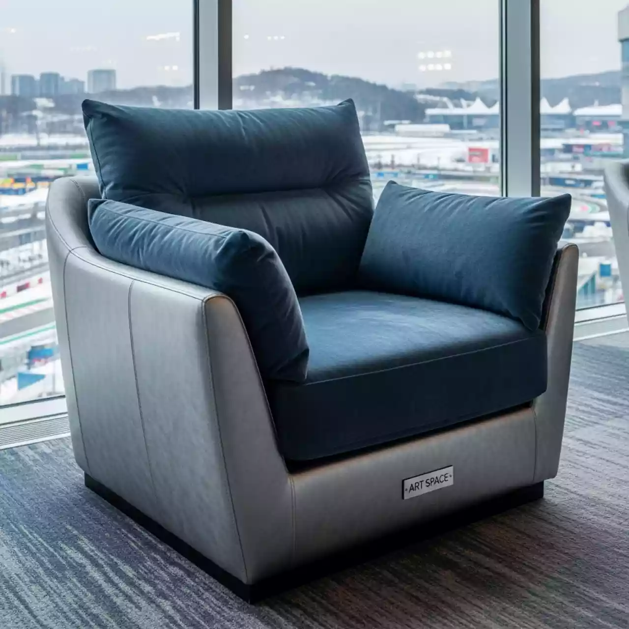 Аренда Кресло с подушками Ponza в отеле Radisson Lazurnaya — ART SPACE