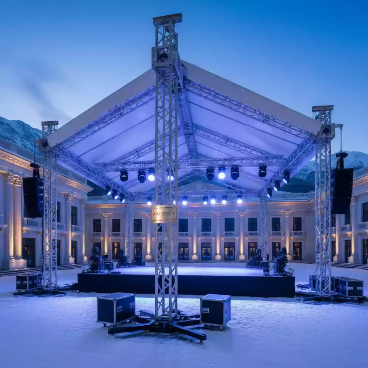 Аренда Крыша двускатная большая Prolyte CT в Grand Karat Sochi — ART SPACE