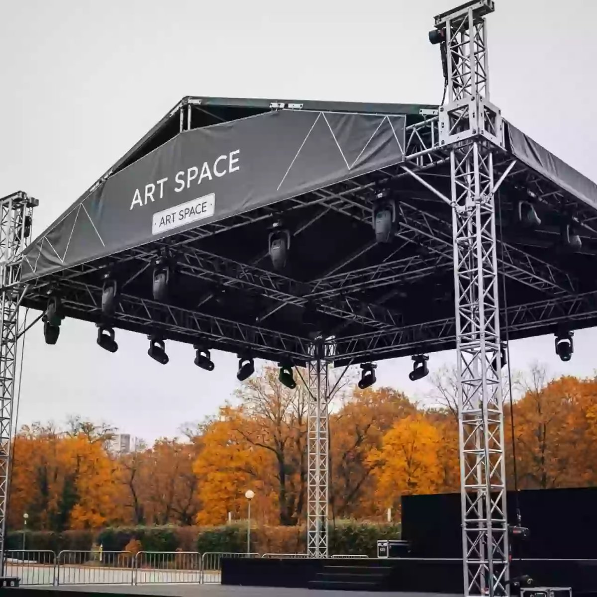 Аренда Крыша двускатная элеваторная 8х6 м в Courtyard by Marriott Sochi — ART SPACE