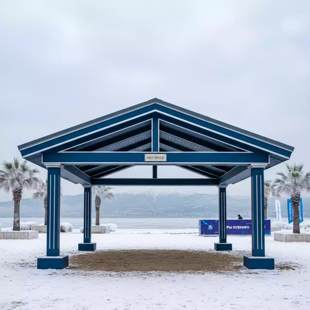 Аренда Крыша двускатная граунда Prolyte 10х8 м на пляже «Мандарин» — ART SPACE