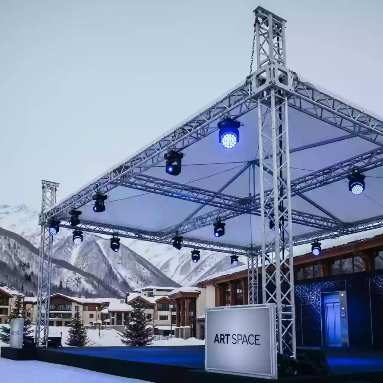 Аренда Крыша односкатная элеваторная 8х10 м в Rixos Krasnaya Polyana — ART SPACE