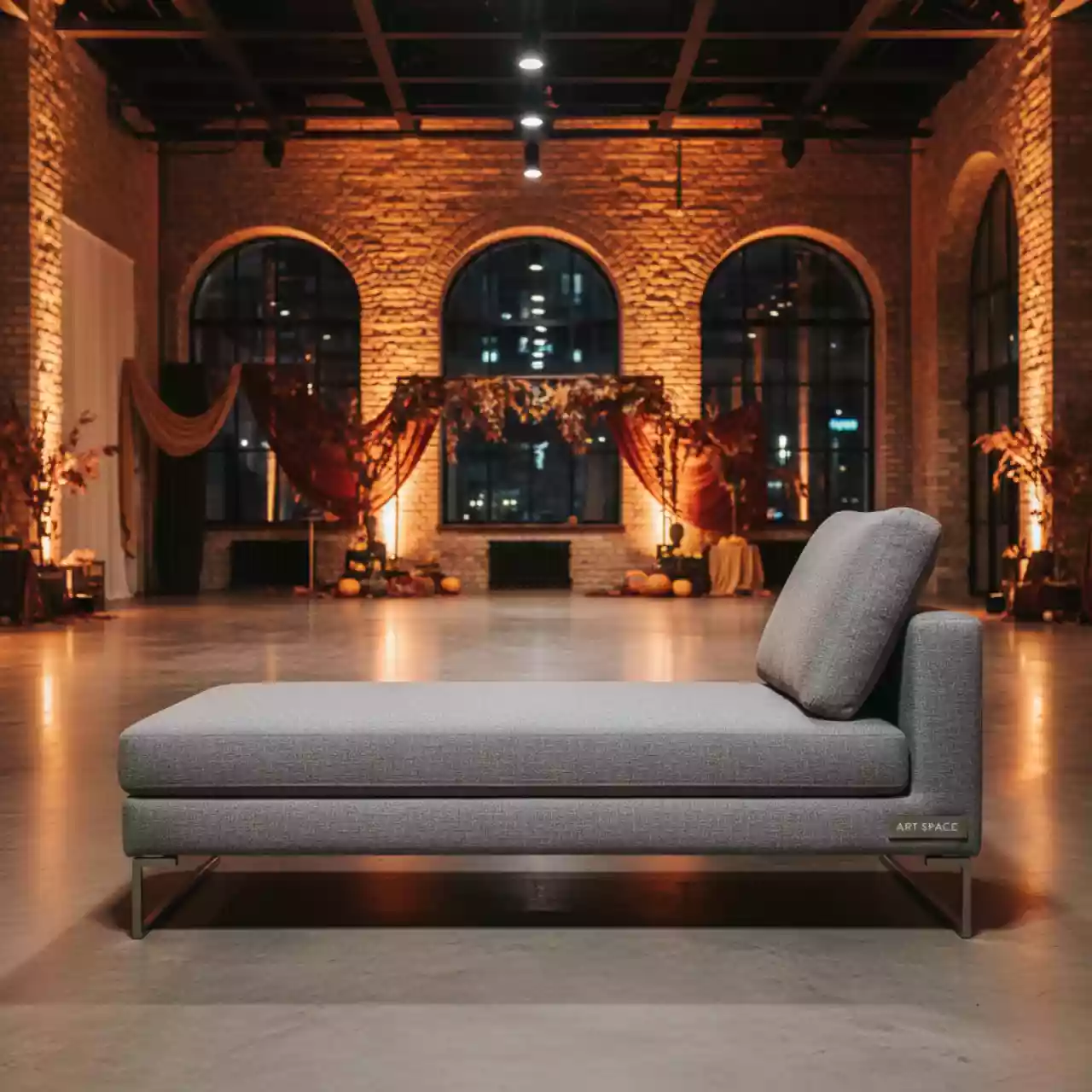 Аренда Кушетка правая Caleo Ash в отеле «Звездный» — ART SPACE
