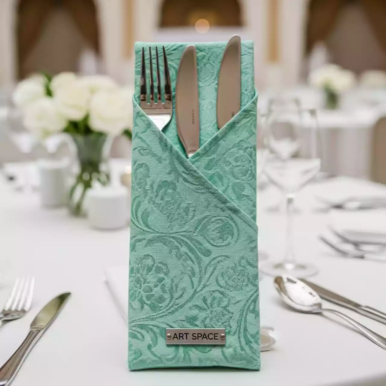 Аренда Куверт на 3 прибора журавинка цветок мятный в Зимнем театре — ART SPACE