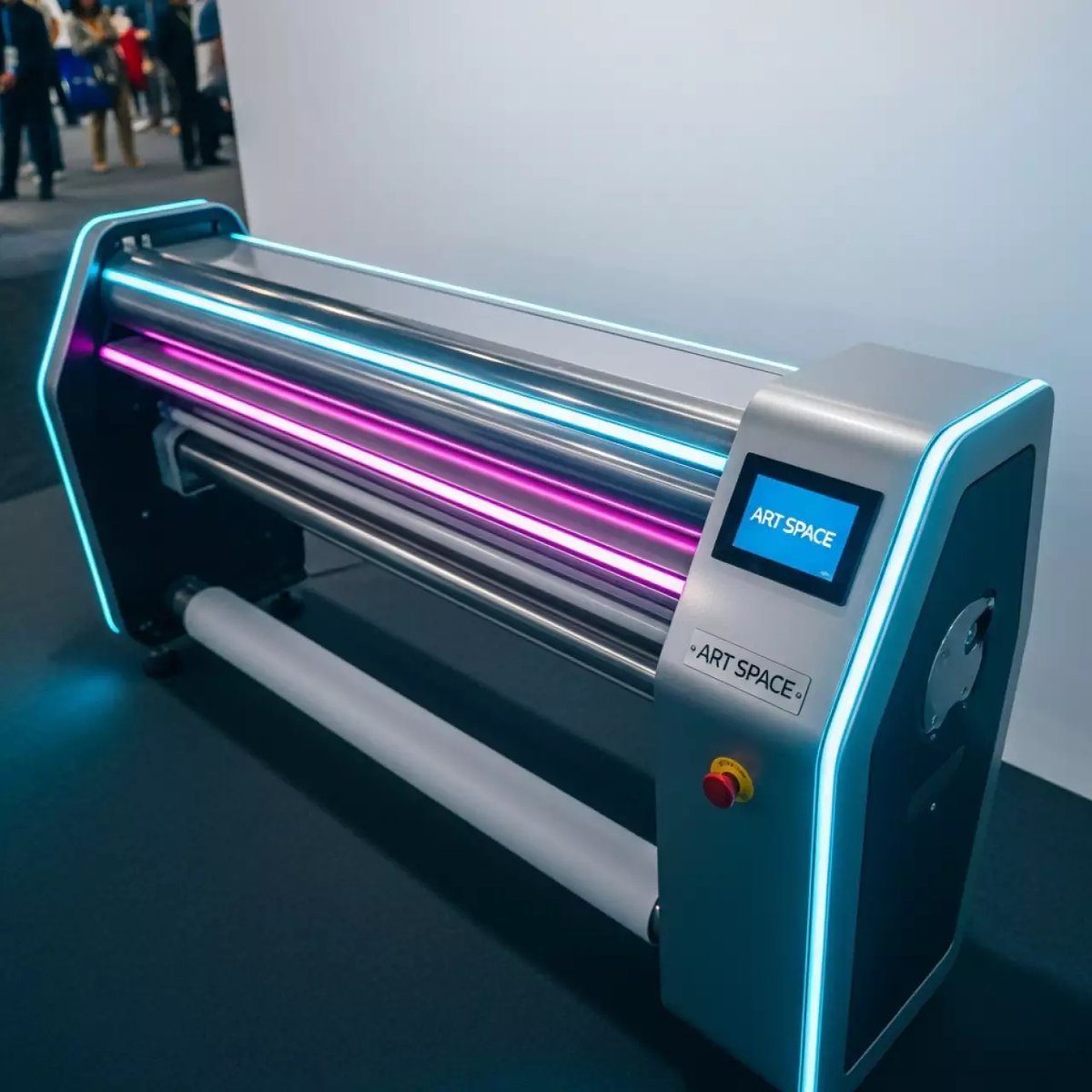 Аренда Ламинатор рулонный Vektor MF 1700 A1 в Alpha Sirius — ART SPACE