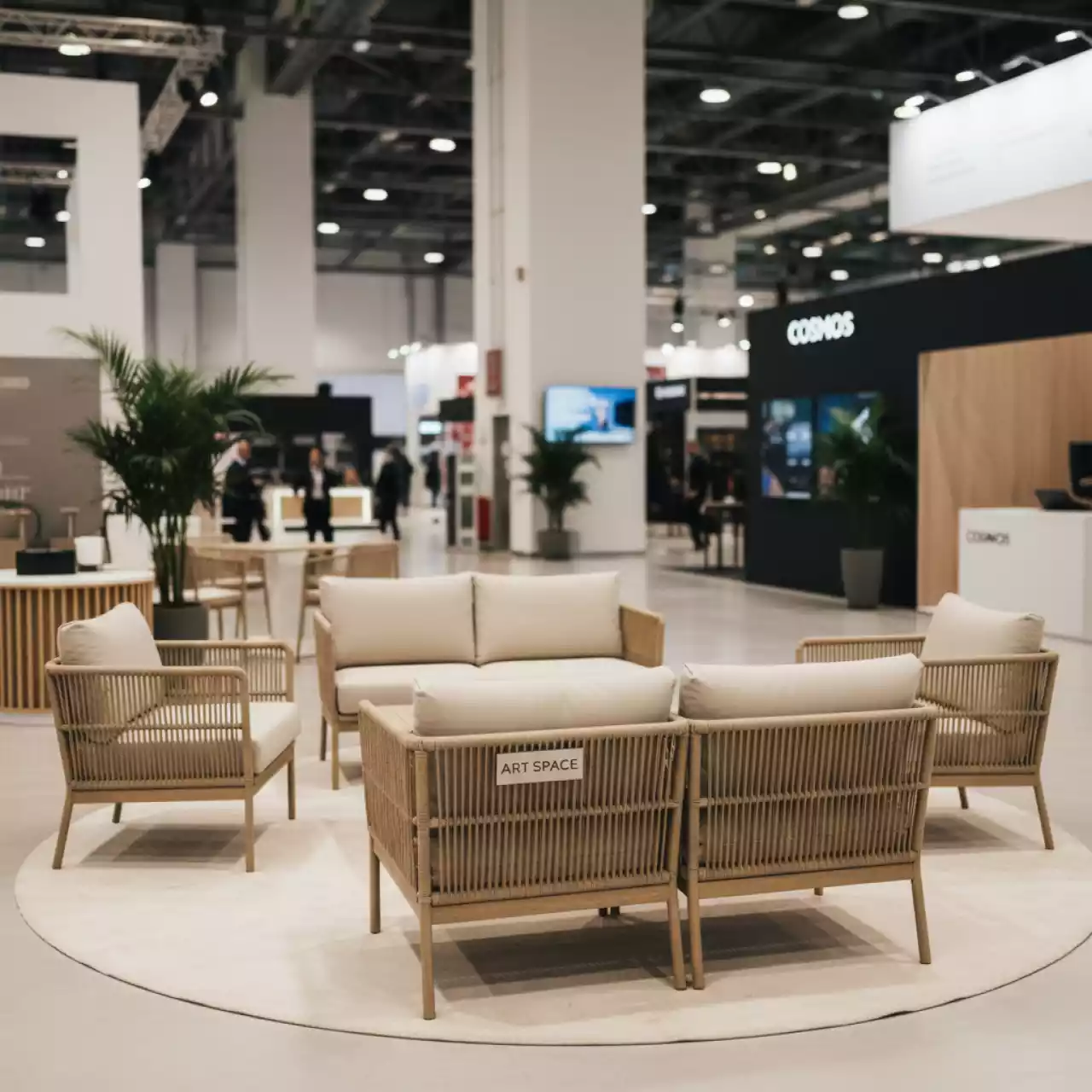 Аренда Лаунж зона Асти в Cosmos Sochi Hotel — ART SPACE