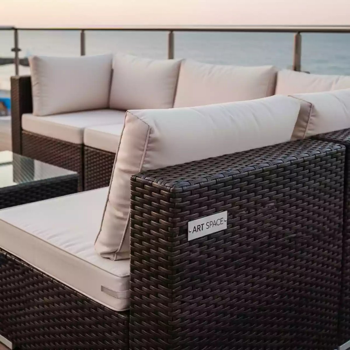 Аренда Лаунж зона Прованс плетеная из искусственного ротанга коричневая на пляжных клубах Хосты — ART SPACE