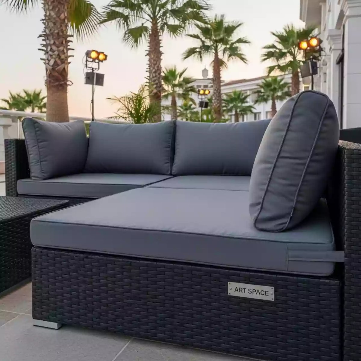 Аренда Лаунж зона трансформируемая Лунго искусственный ротанг графит в санатории «Заполярье» — ART SPACE