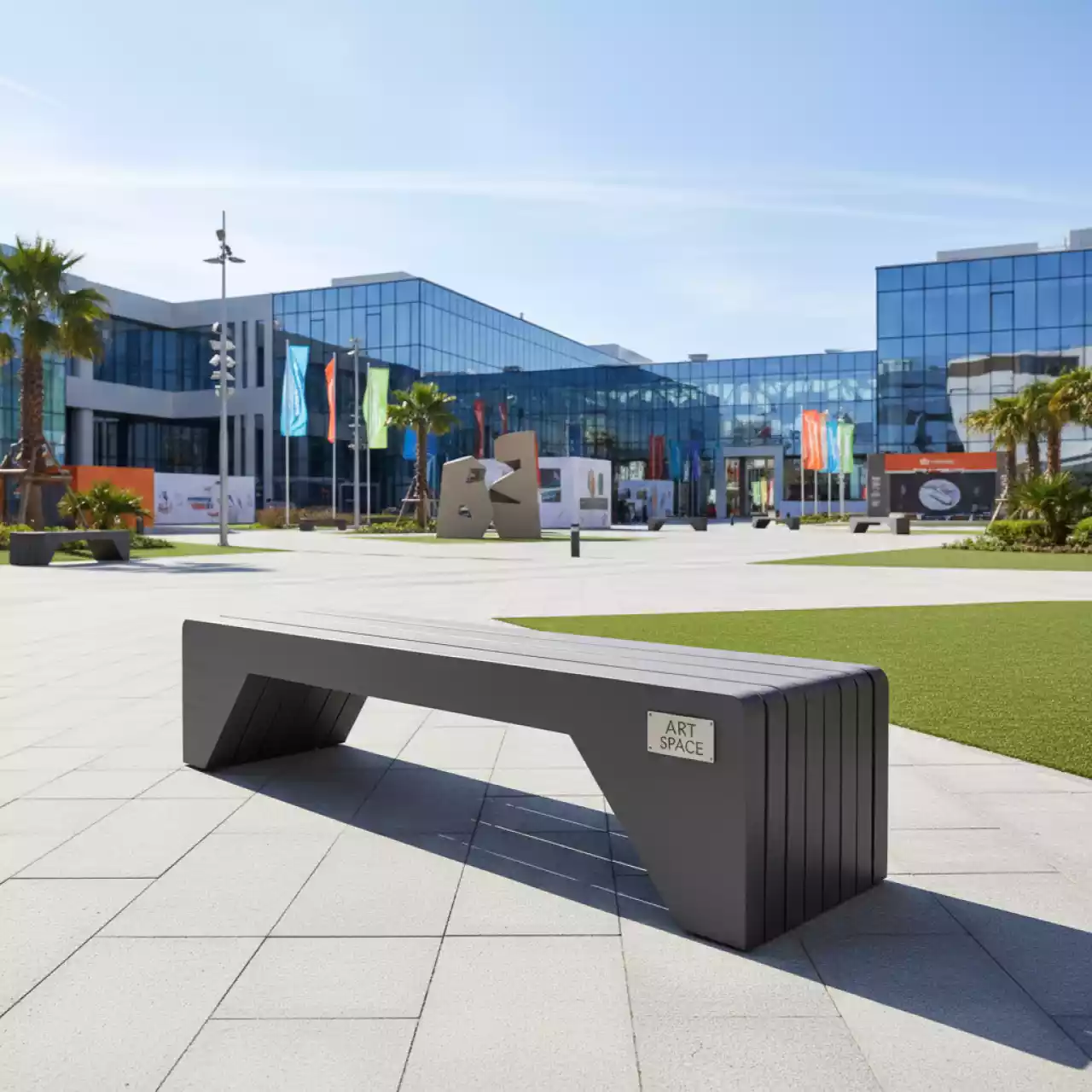 Аренда Лавочка деревянная серая в Cosmos Sochi Hotel — ART SPACE