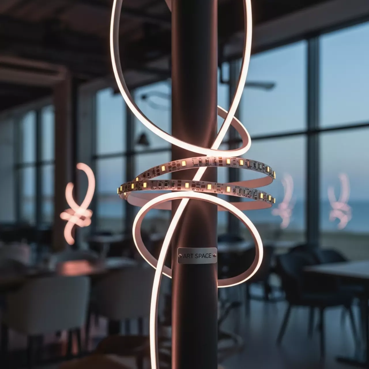 Аренда Лента светодиодная 24 В S тип 2835 5 м в ресторане «D.O.M» — ART SPACE