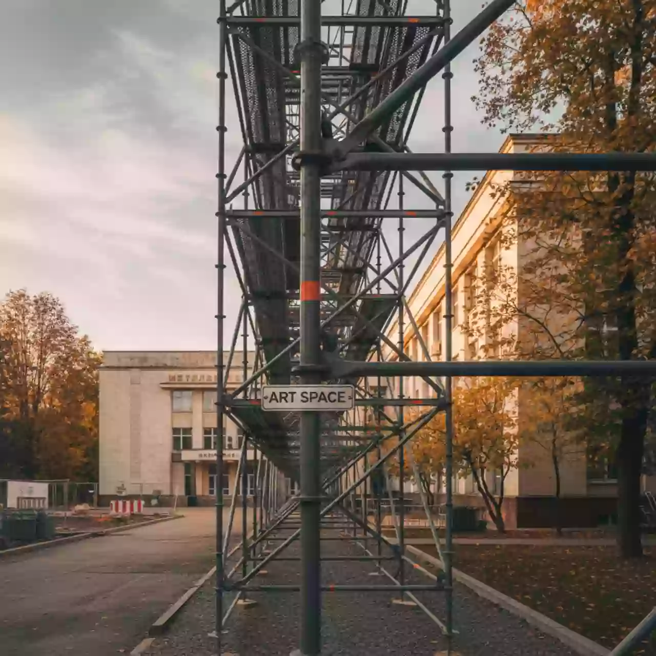 Аренда Леса строительные клиновые ЛСК 100 в санатории «Металлург» — ART SPACE