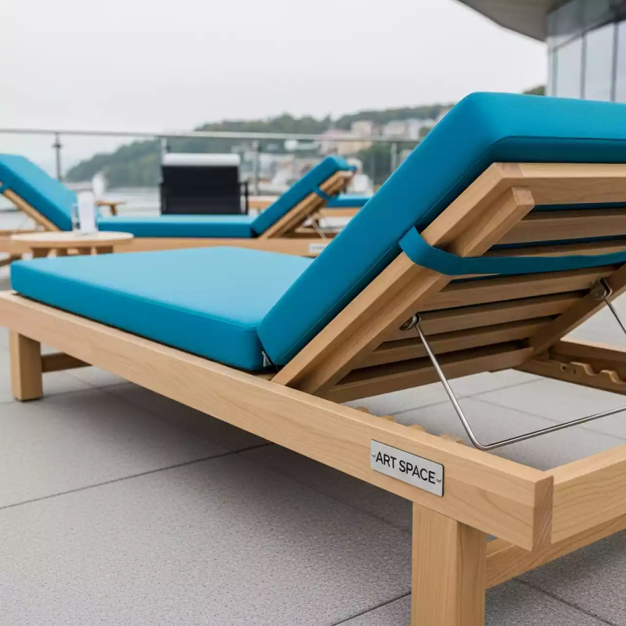 Аренда Лежак деревянный Chelsea с матрасом в Courtyard by Marriott Sochi — ART SPACE