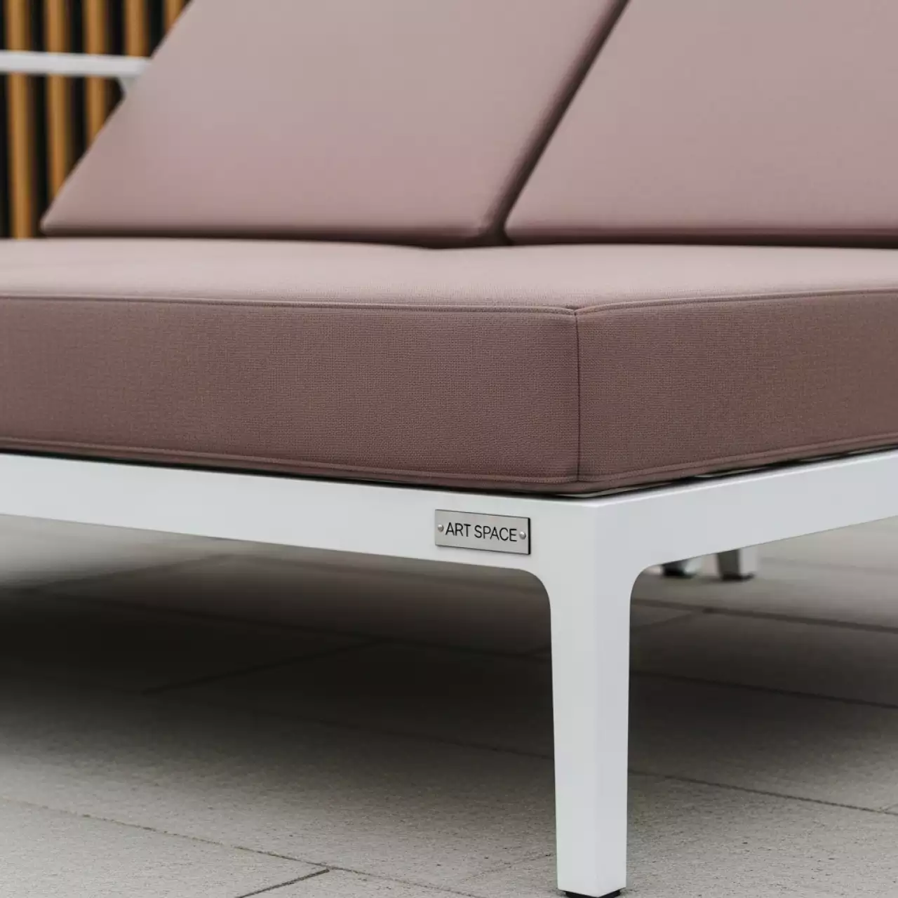 Аренда Лежак лаунж двухместный Landscape в Golden Tulip Rosa Khutor — ART SPACE