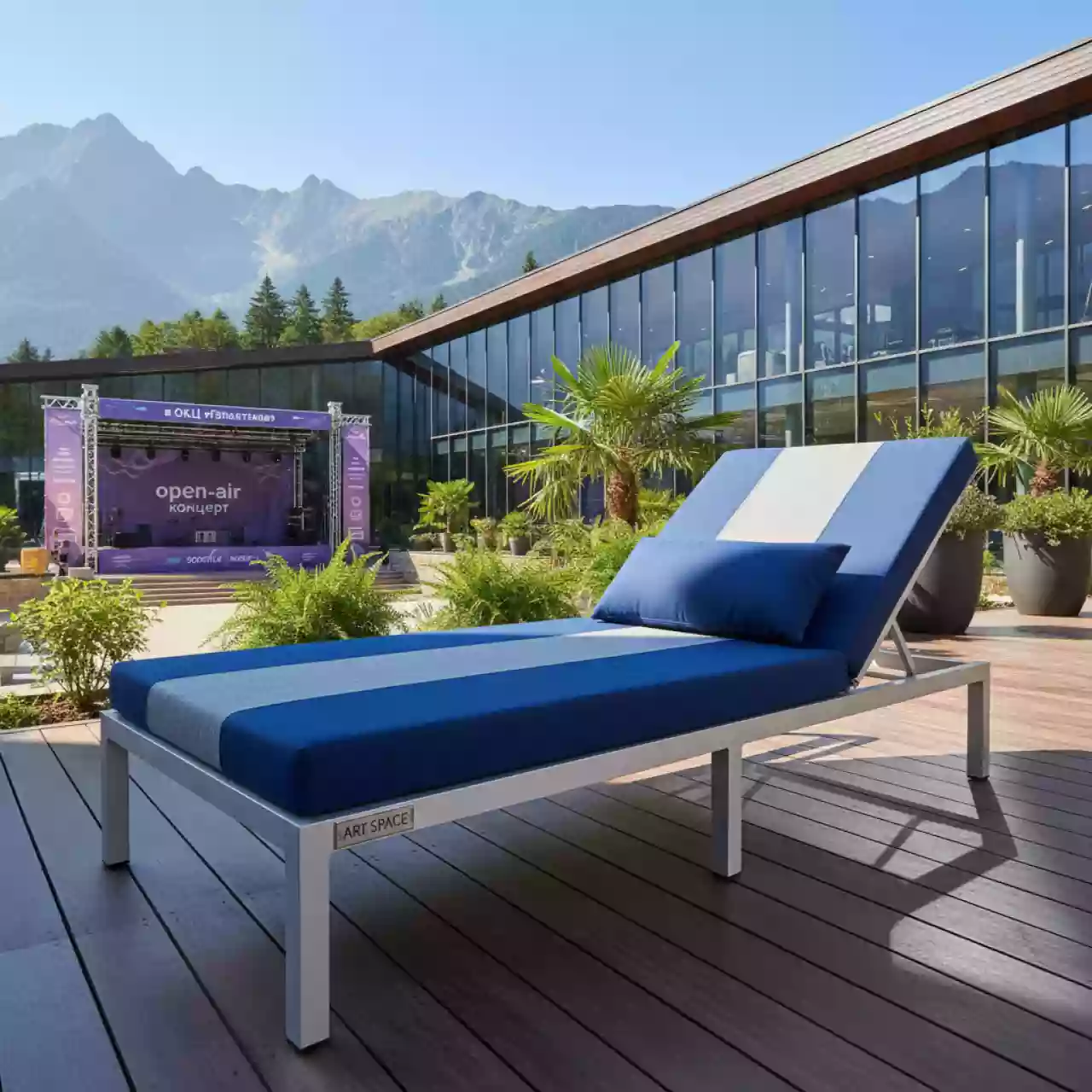 Аренда Лежак мягкий с подушкой Beach House в ОКЦ «Галактика» — ART SPACE