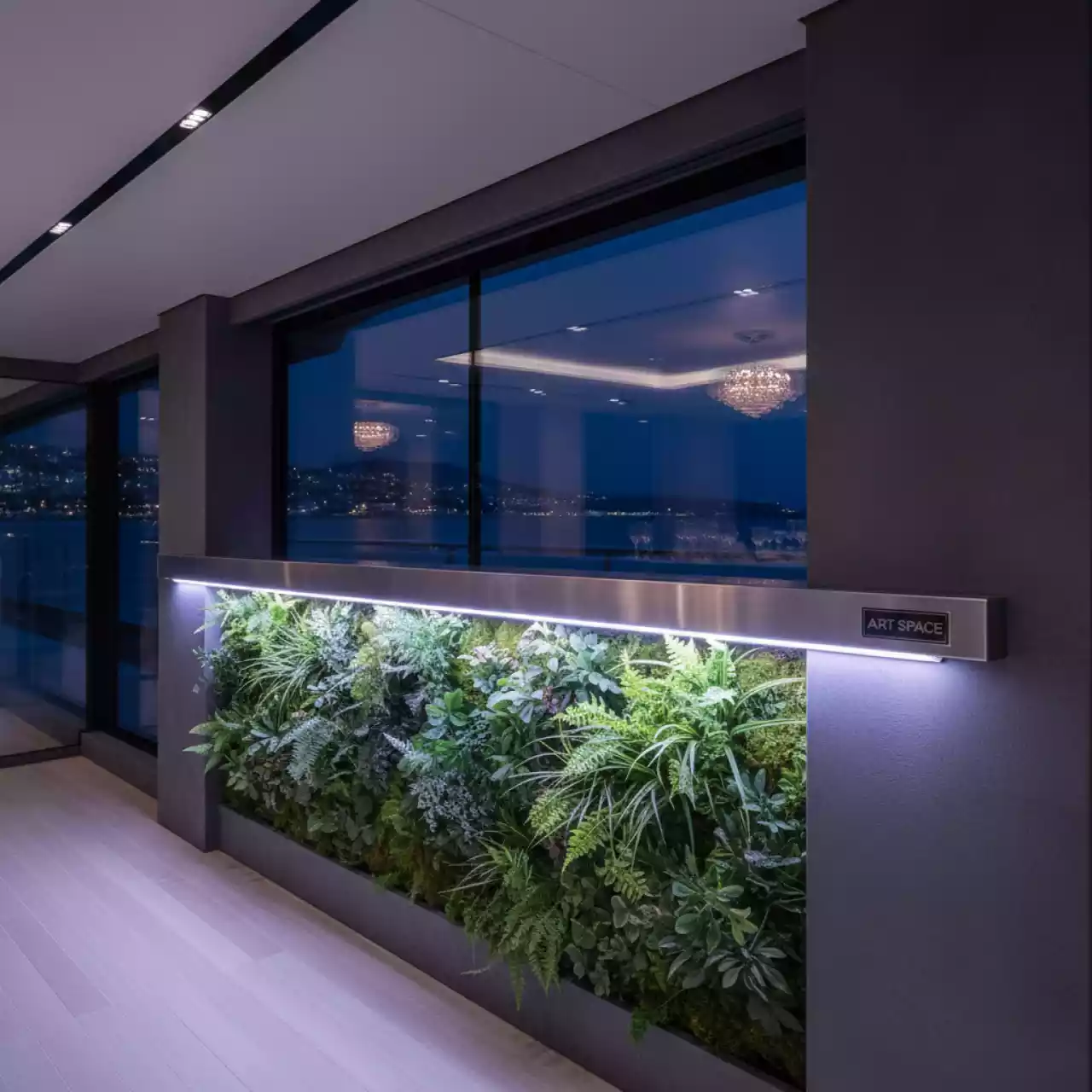 Аренда Линейные фитосветильники на VIP теплоходе (Морпорт Сочи) — ART SPACE