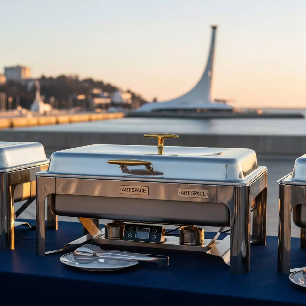 Аренда Мармит с функцией охлаждения от 5 до 70 °C на территории Морпорта Сочи — ART SPACE