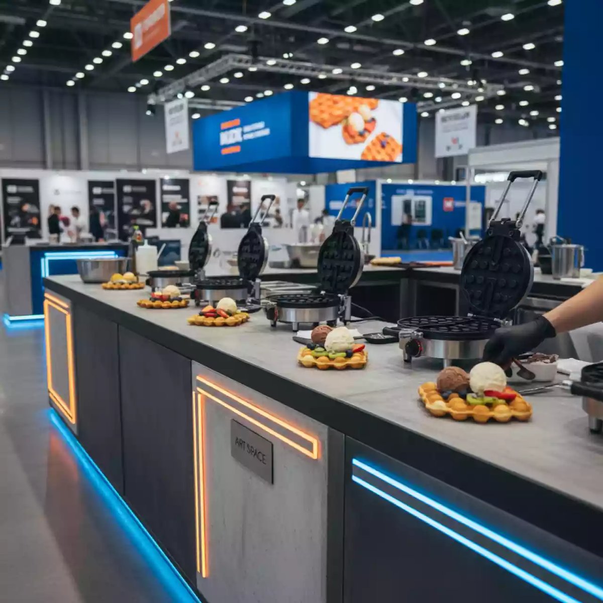 Аренда Мастер класс кулинарный гонконгские вафли в конгресс-холле отеля Жемчужина — ART SPACE