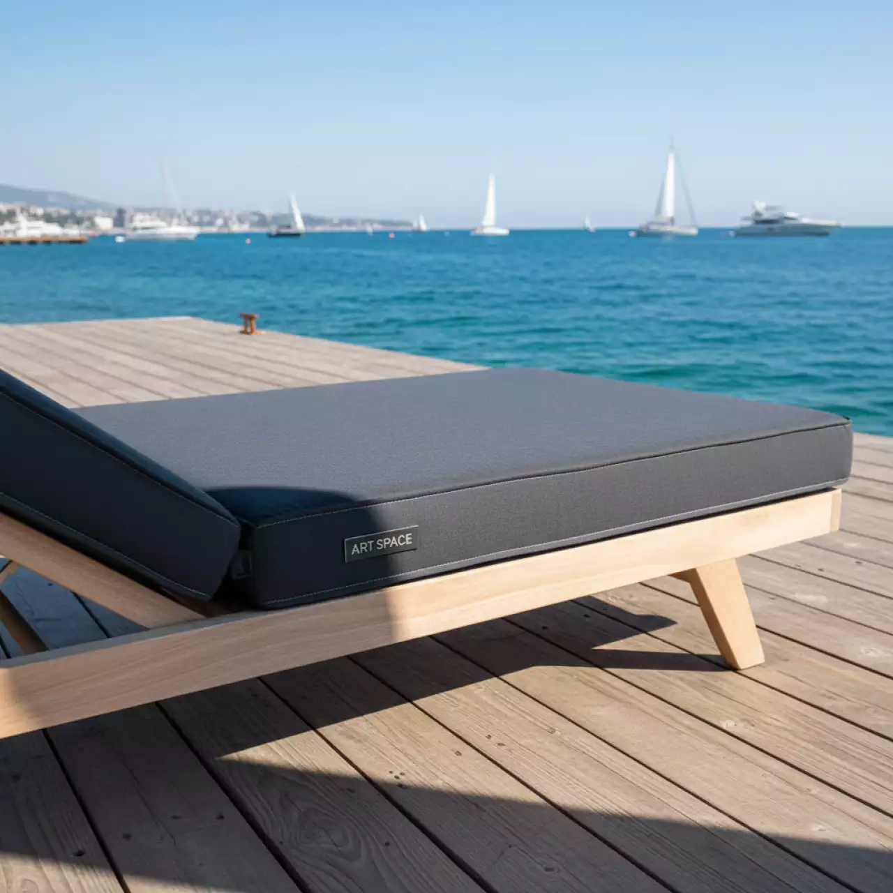 Аренда Матрас для шезлонга Reva L на парусной регате (Сочи) — ART SPACE