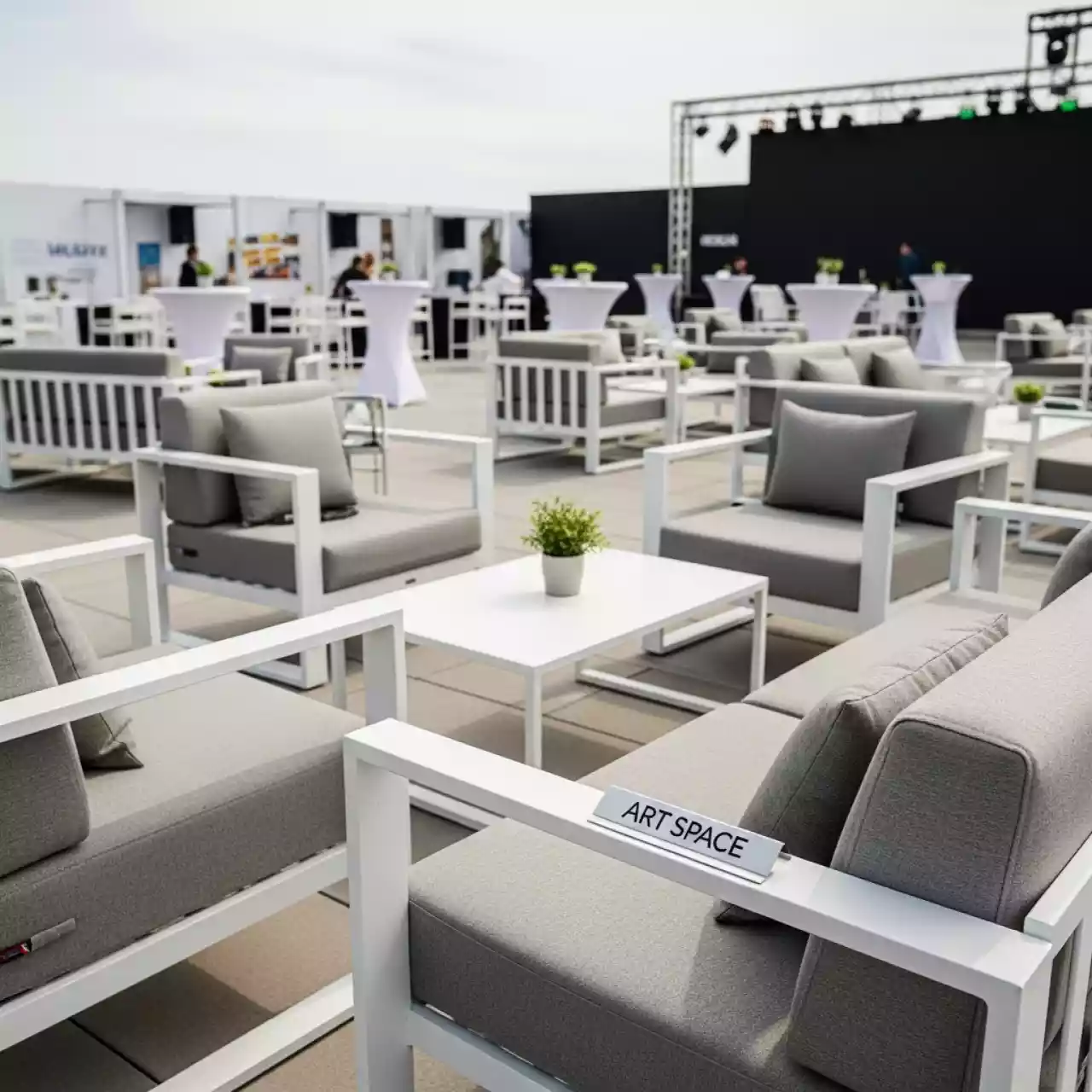 Аренда Мебель для улицы в VK Stadium Sirius — ART SPACE