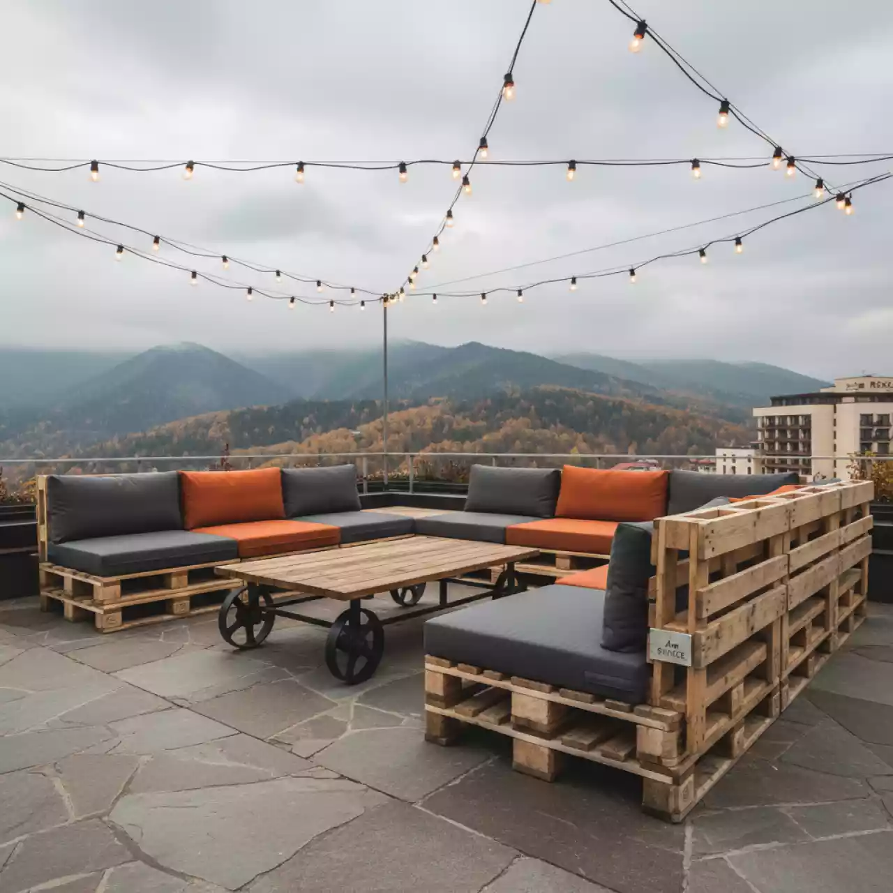 Аренда Мебель из паллет в Rixos Krasnaya Polyana — ART SPACE