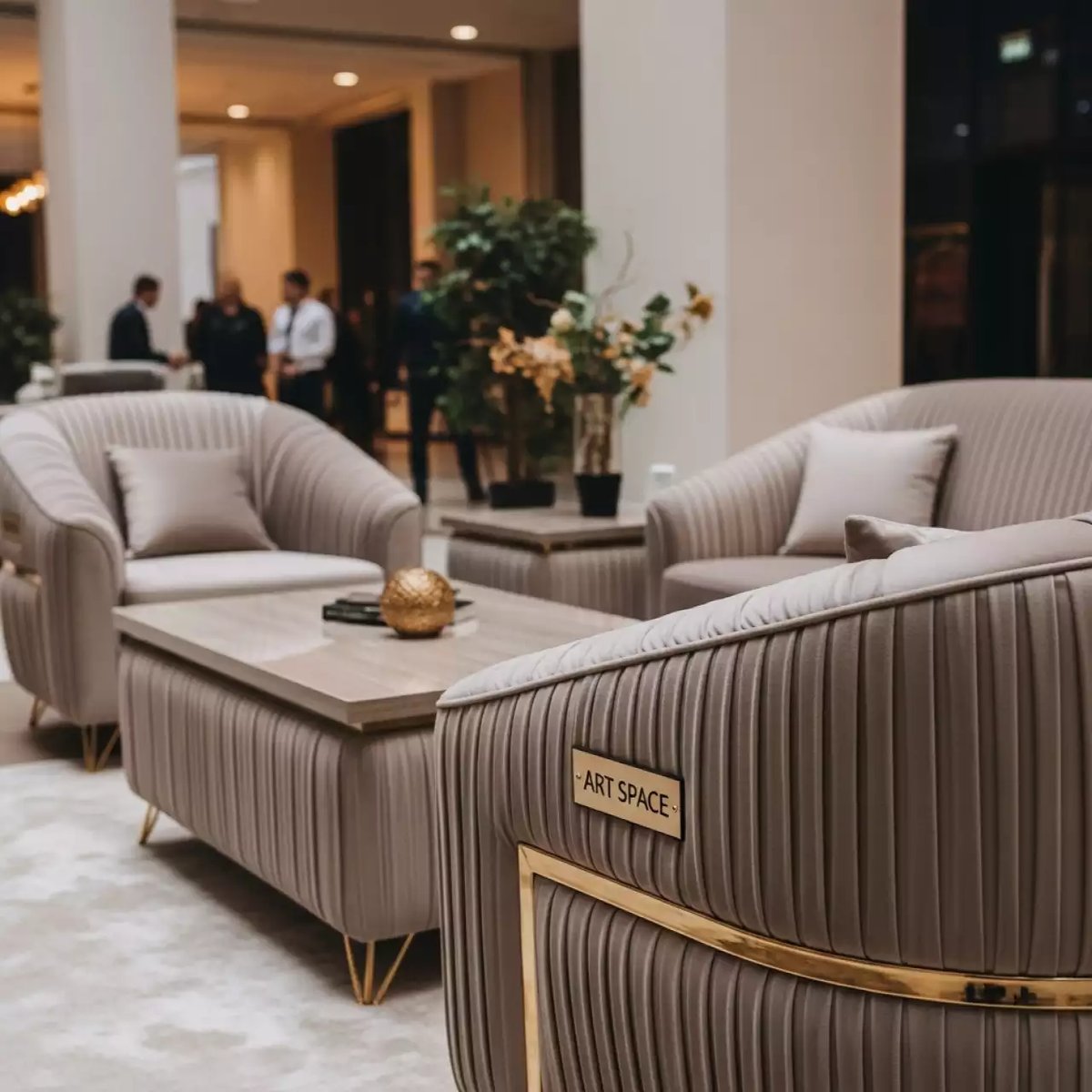 Аренда Мебельная группа Albania greige в ОКЦ «Галактика» — ART SPACE