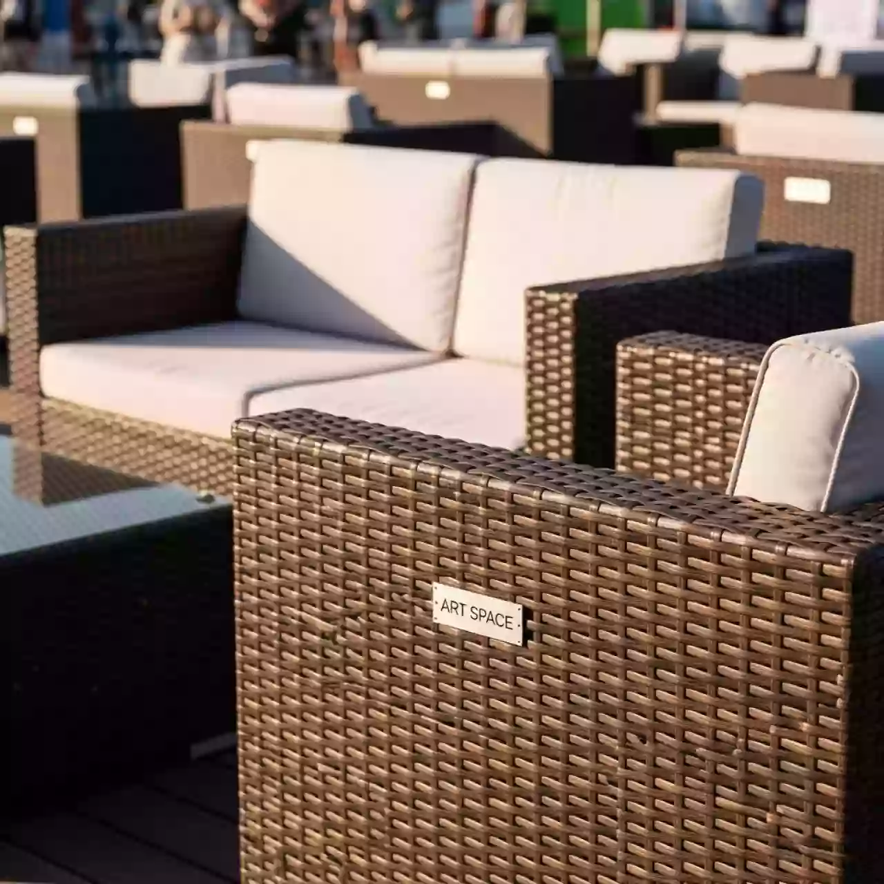 Аренда Мебельная группа Дольче из искусственного ротанга в Radisson Hotel Rosa Khutor — ART SPACE