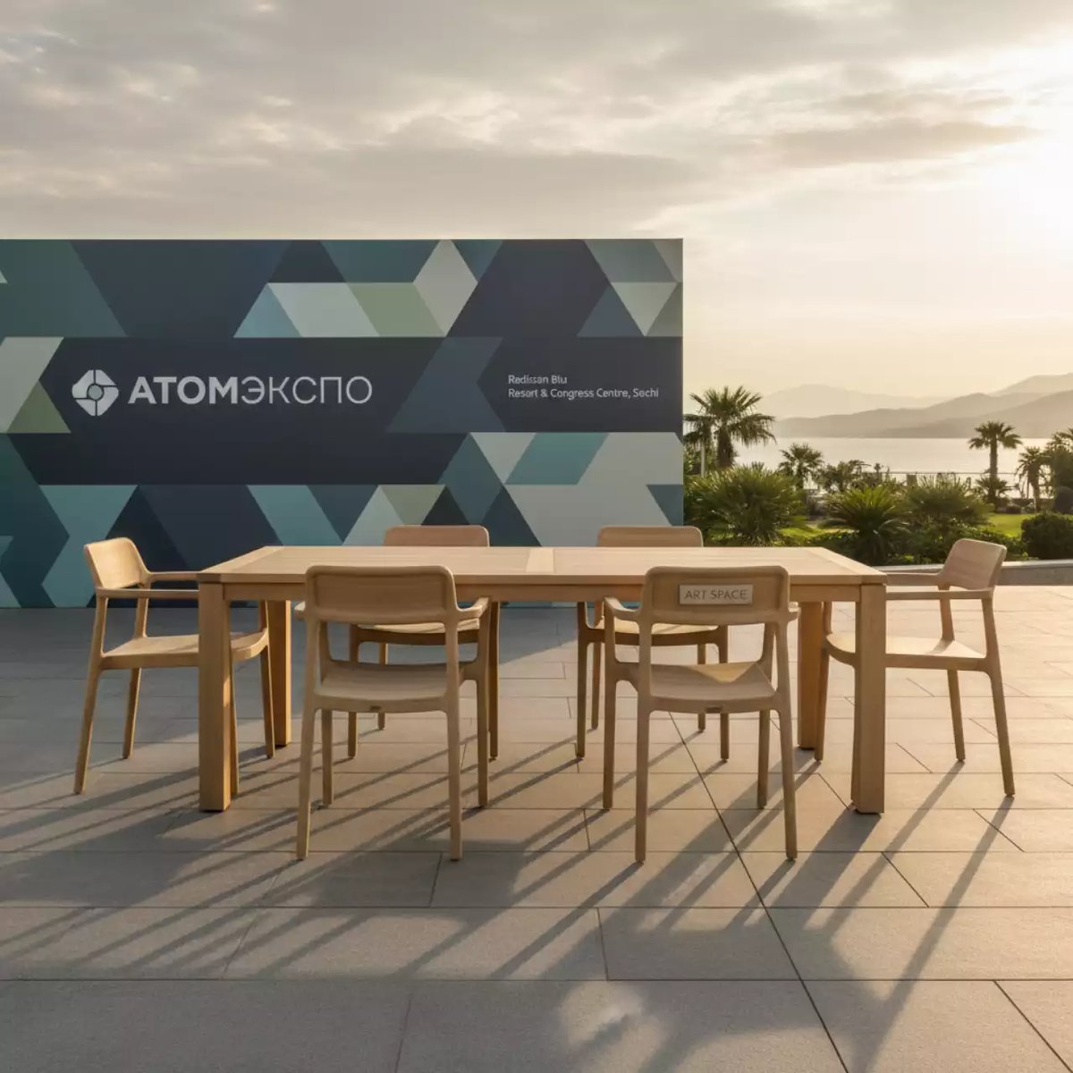 Аренда Мебельная группа из акации бежевый Royal Family GRAND MICHELLE стол кресла в Radisson Blu Resort & Congress Centre — ART SPACE
