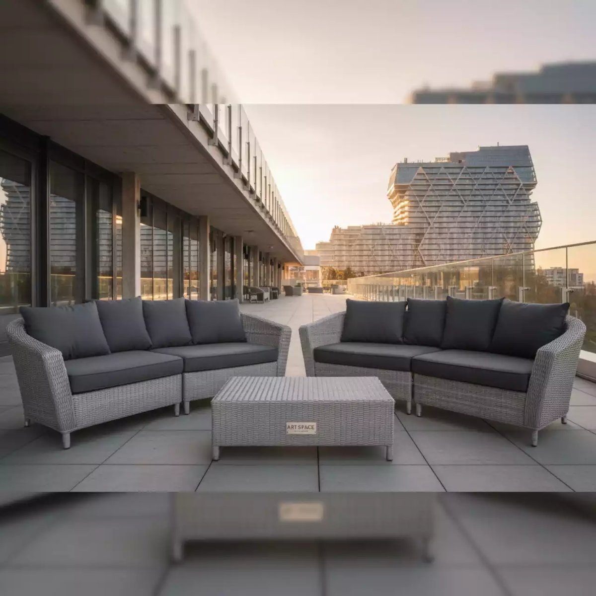 Аренда Мебельный комплект Окланд стол 2 дивана светло серый ротанг серые подушки в Radisson Collection Paradise — ART SPACE