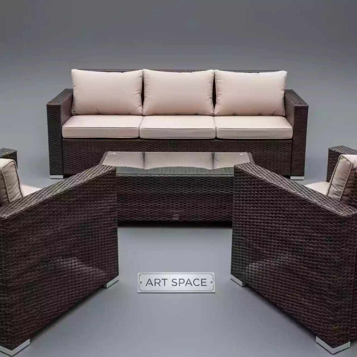 Аренда Мебельный комплект ВЕНЕЦИЯ трехместный диван 2 кресла кофейный столик коричневый в Stella di Mosca — ART SPACE