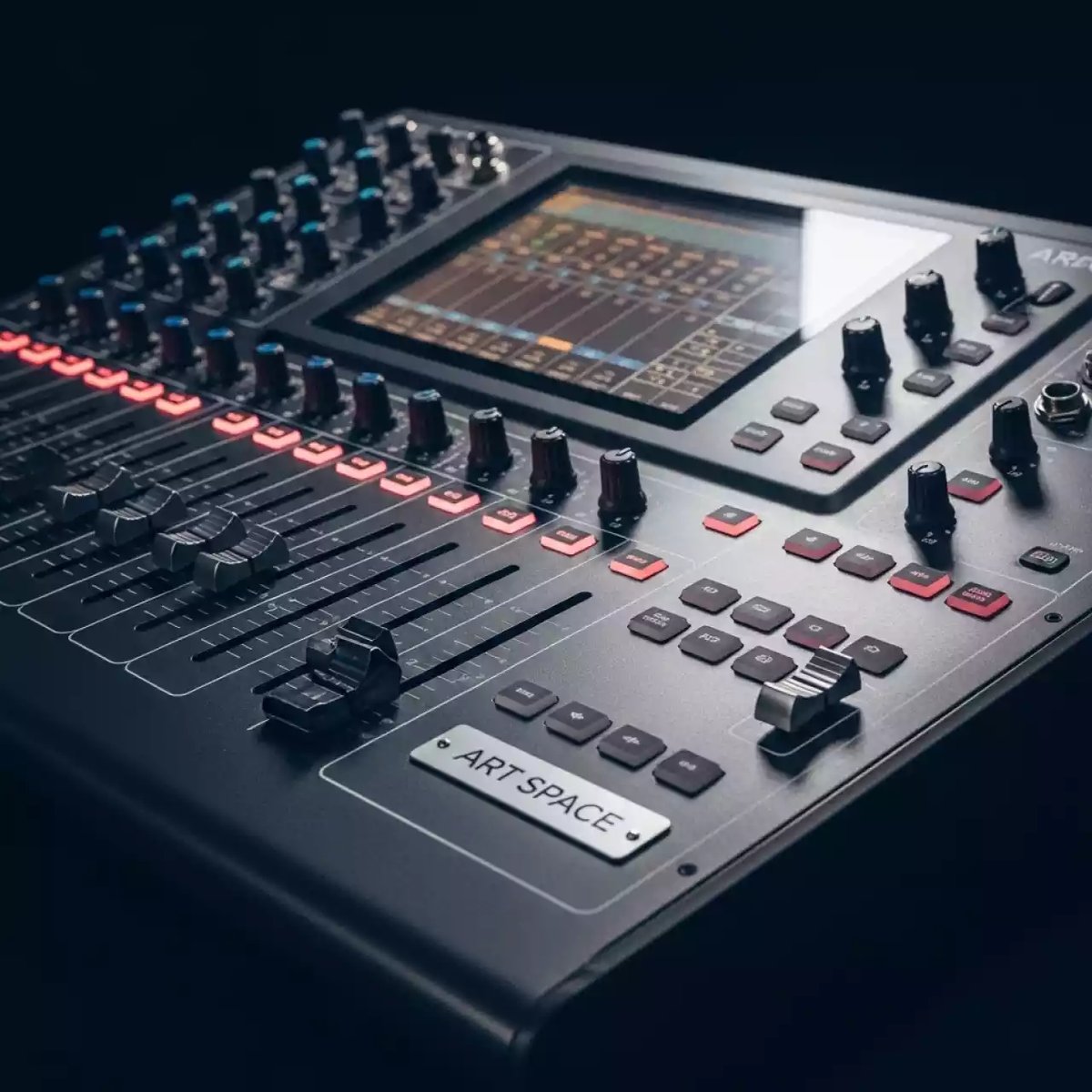 Аренда Микшерный пульт iLive 112 в Alpha Sirius — ART SPACE