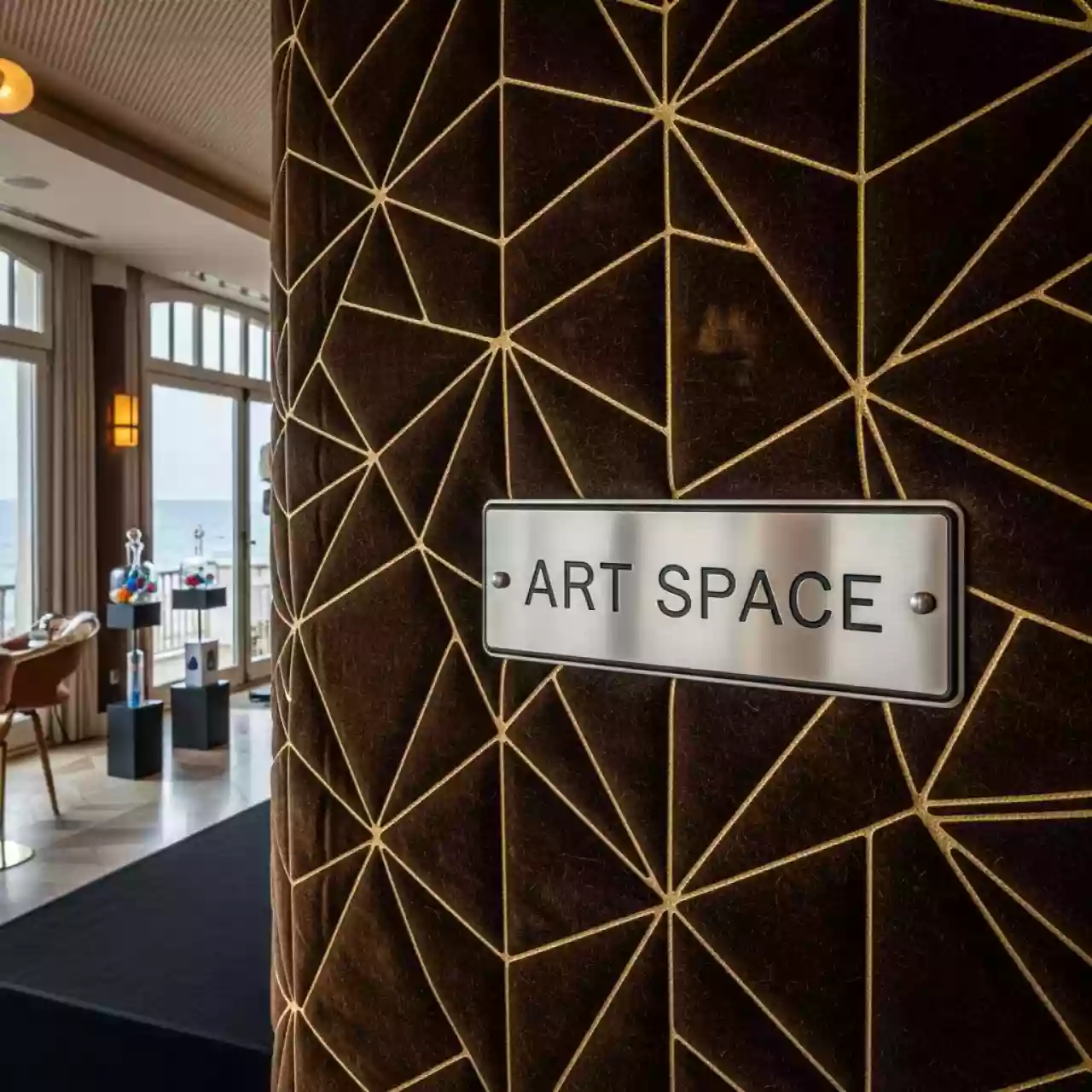 Аренда Минеральная вата ТехноВент Стандарт 1200х600х50 мм в ресторане «D.O.M» — ART SPACE