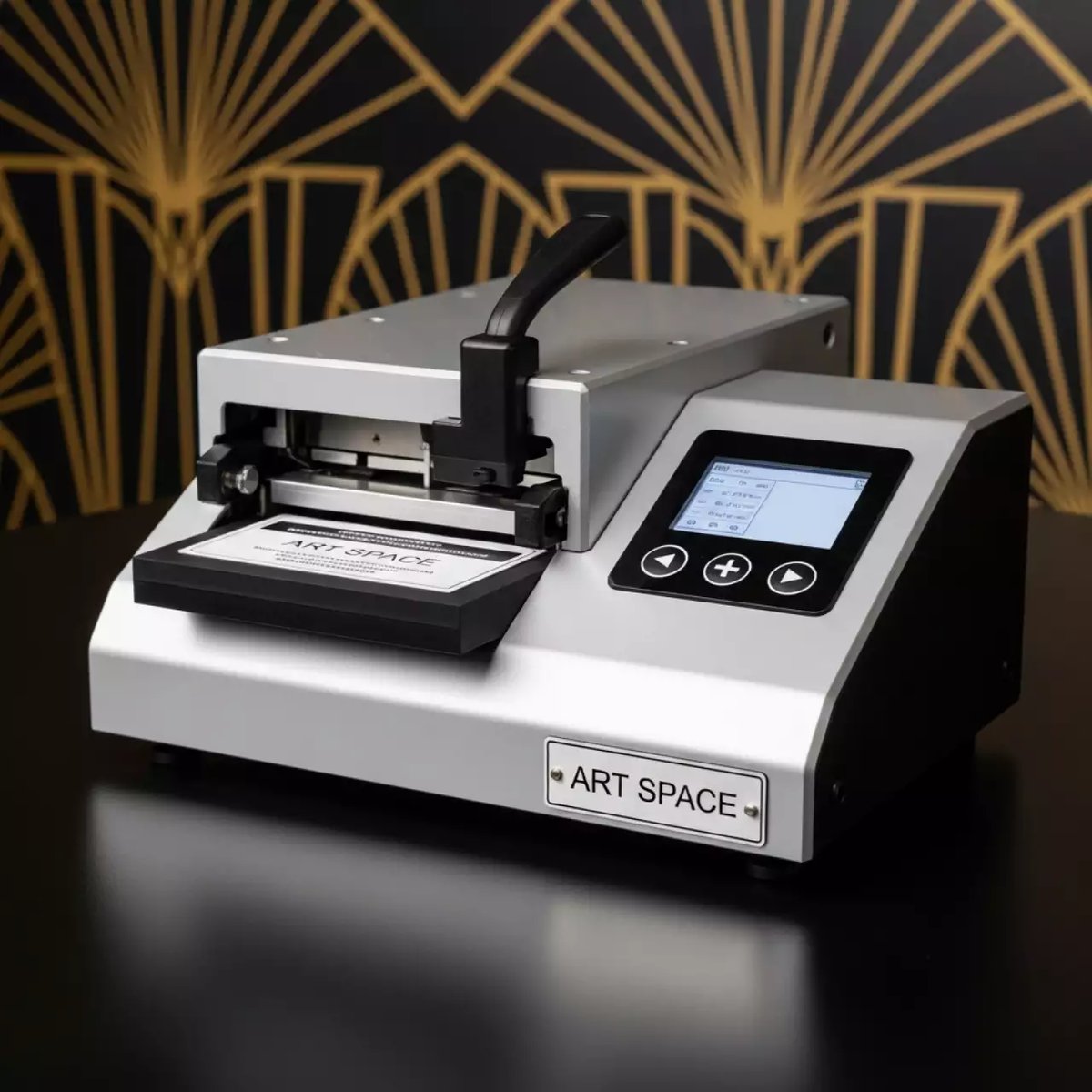 Аренда Модуль порезки визиток 55 мм Duplo DC 645 в Mövenpick Hotel — ART SPACE