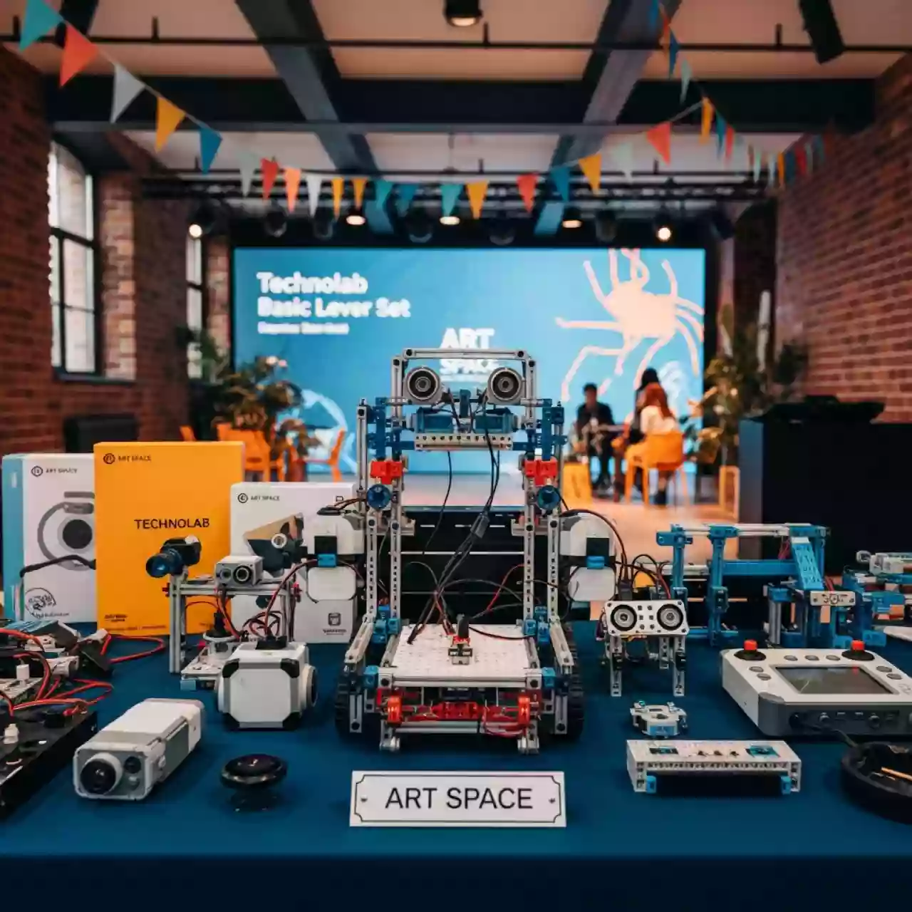 Аренда Модуль робототехнический образовательный Технолаб базовый уровень стартовый набор в ОКЦ «Галактика» — ART SPACE