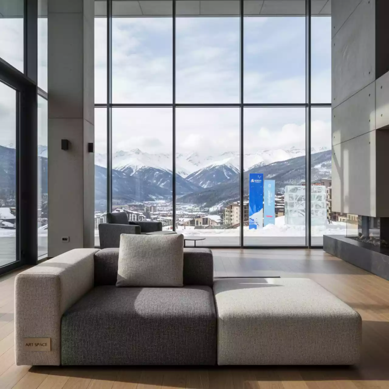 Аренда Модуль с левым подлокотником Jeff в Swissôtel Resort Sochi Kamelia — ART SPACE